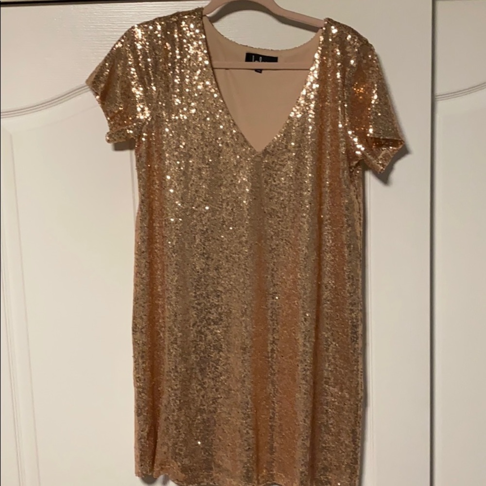 Never worn